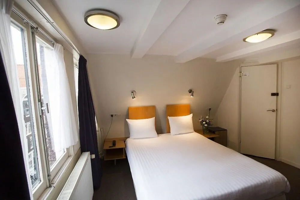 **  Quentin Golden Bear Hotel Amsterdam Netherlands