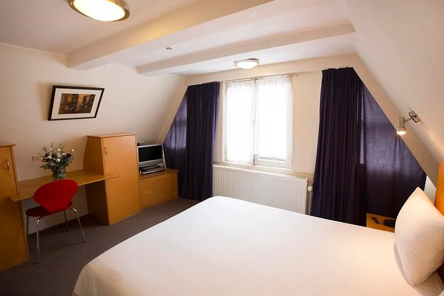 **  Quentin Golden Bear Hotel Amsterdam Netherlands